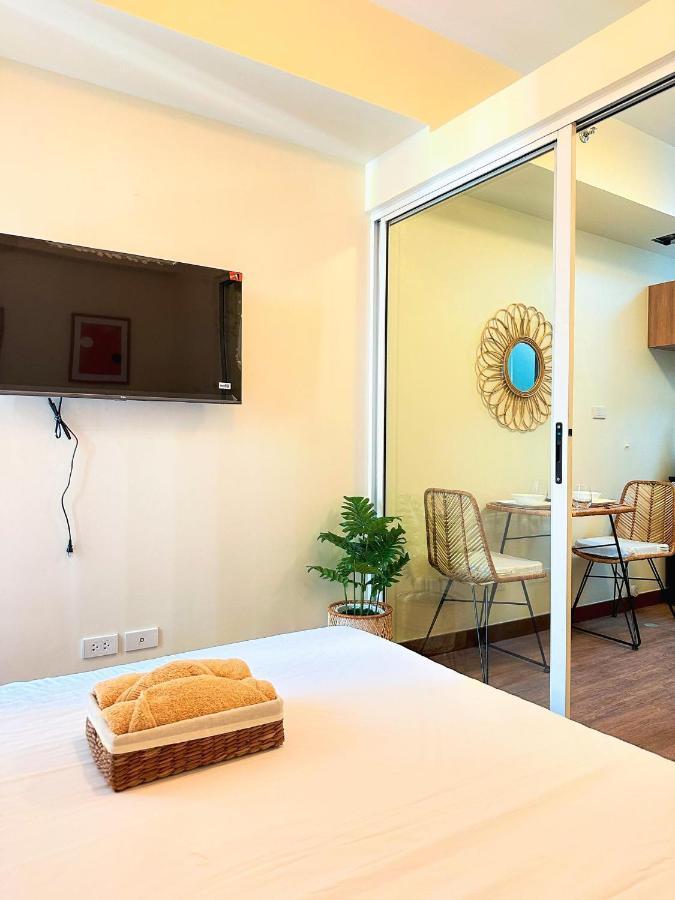1Br Prisma Residences Dmci Stylish Condo Pasig City ภายนอก รูปภาพ